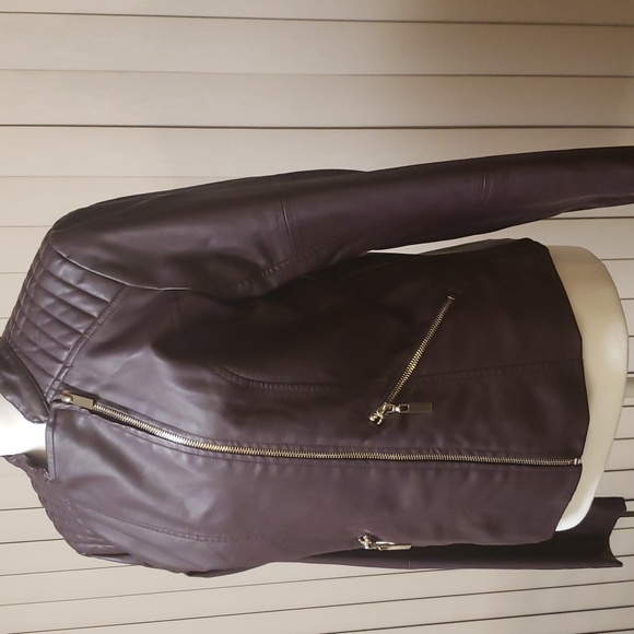 New York & Co Burgundy Faux Leather Jacket Sz M - Picture 3 of 15